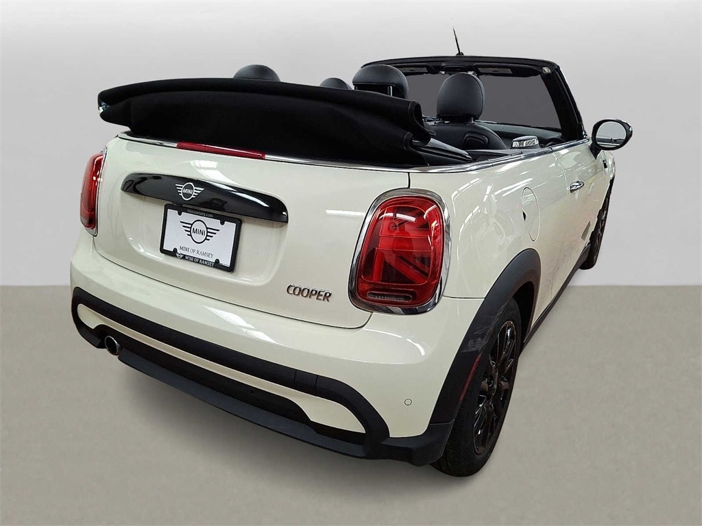 Thumbnail: 2022 MINI Cooper Convertible - 3