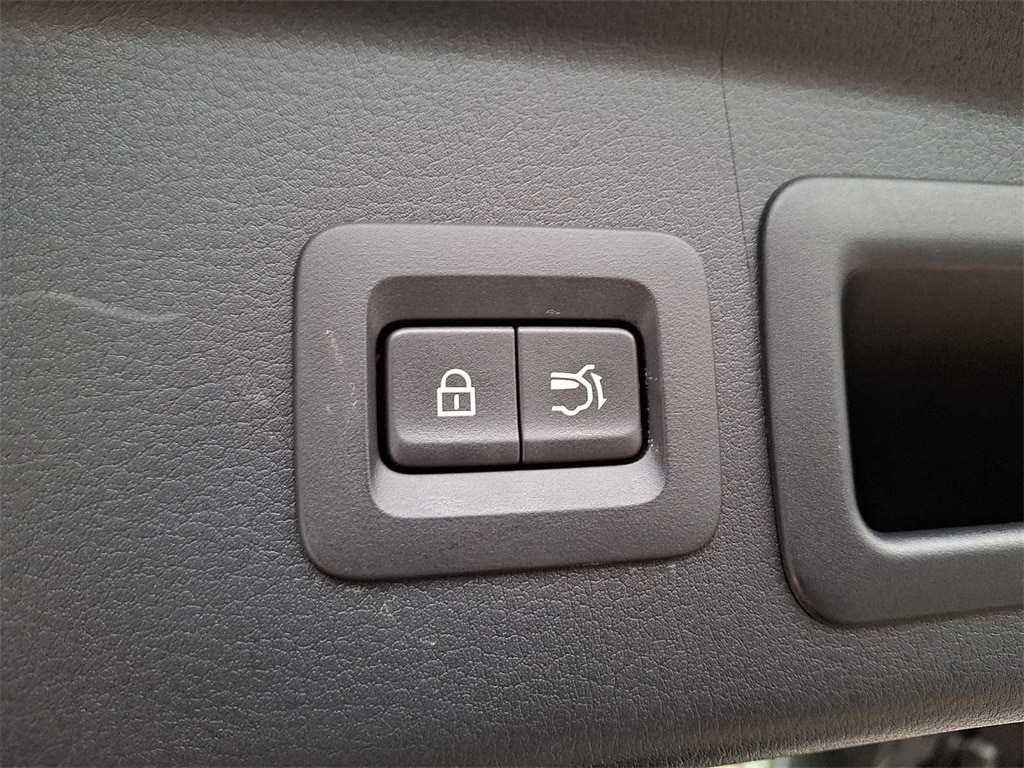 Thumbnail: 2023 Mazda CX-30 - 27