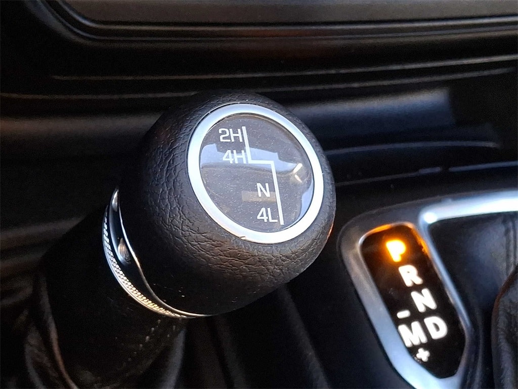 Thumbnail: 2021 Jeep Wrangler - 23