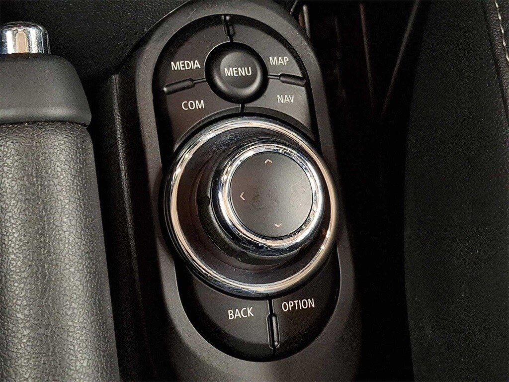 Thumbnail: 2023 MINI Cooper Convertible - 19