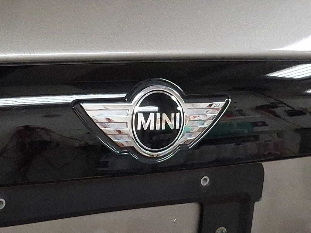 Thumbnail: 2016 MINI Cooper Convertible - 29