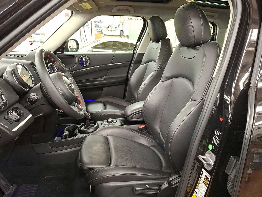 Thumbnail: 2020 MINI Cooper Countryman - 9