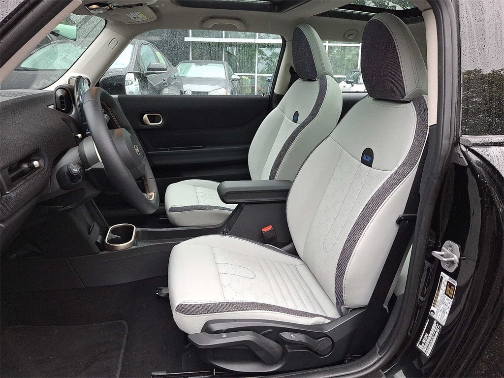 2025 MINI Cooper Hardtop S 11