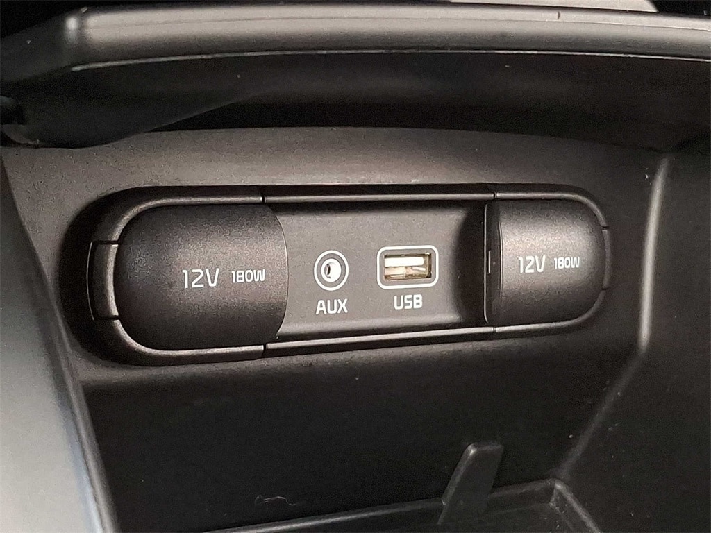 Thumbnail: 2019 Kia Sorento - 20