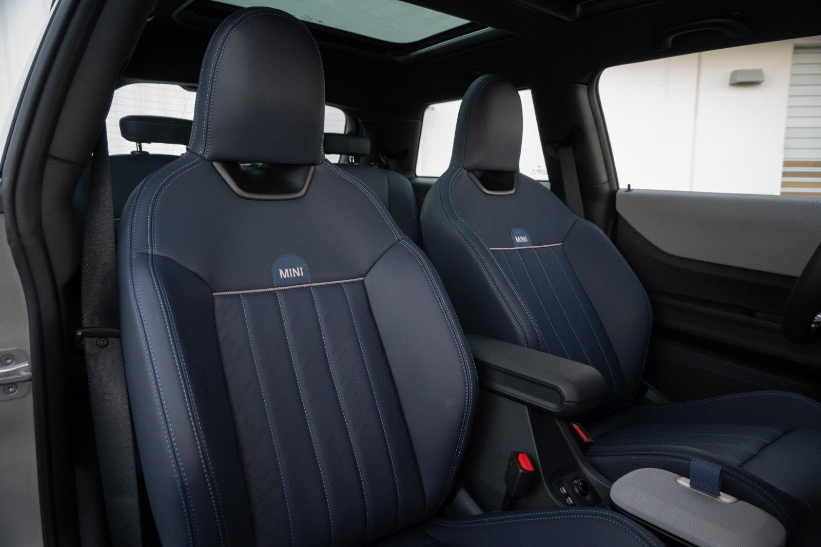 2026 MINI Hardtop 2 Door S - Photo 21