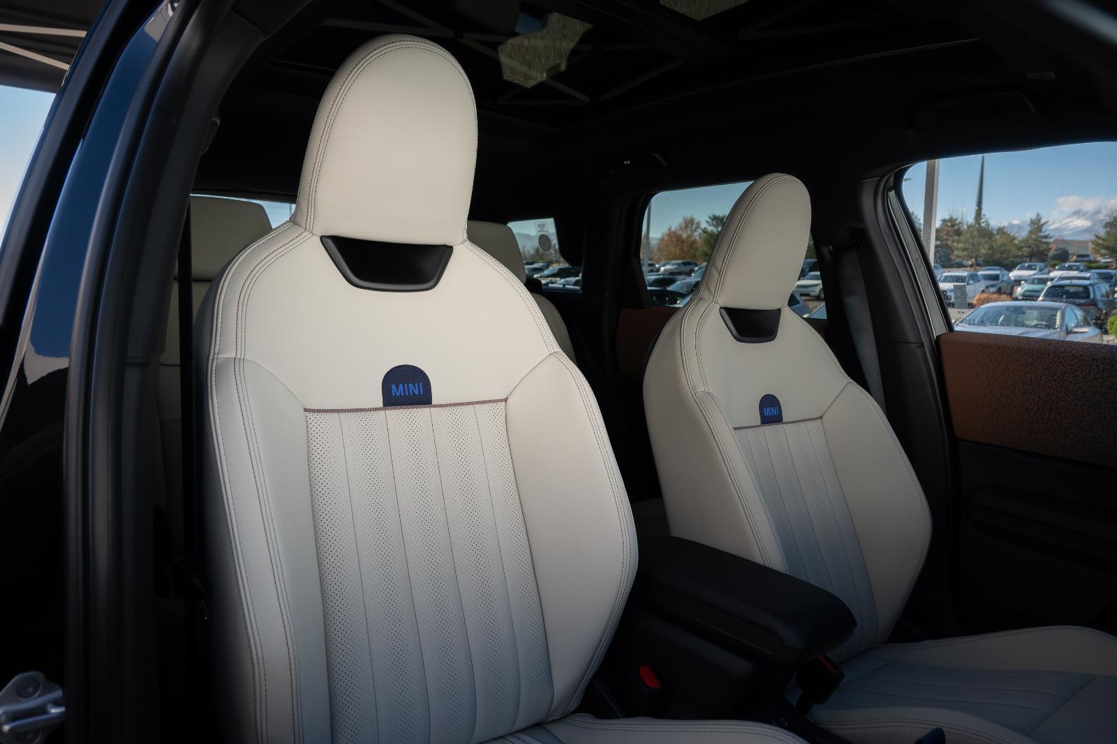 2026 MINI Countryman S - Photo 14