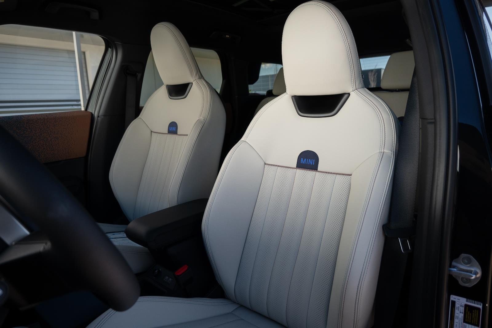 2026 MINI Countryman S - Photo 6