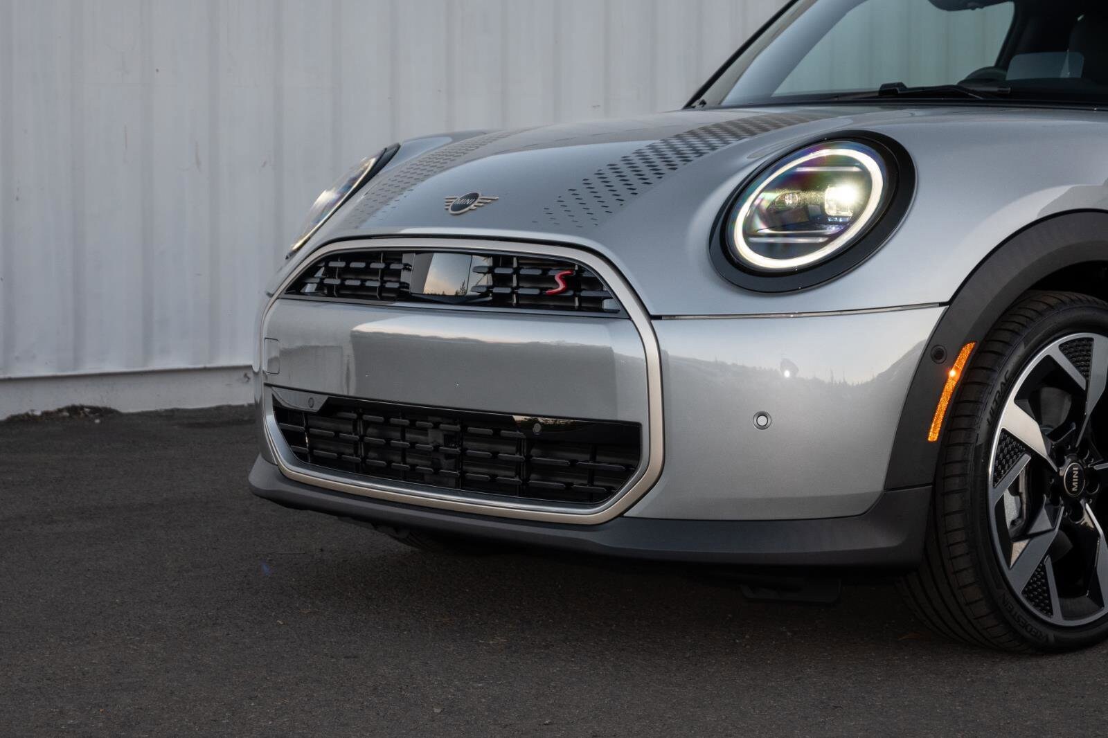 2026 MINI Hardtop 2 Door S - Photo 13