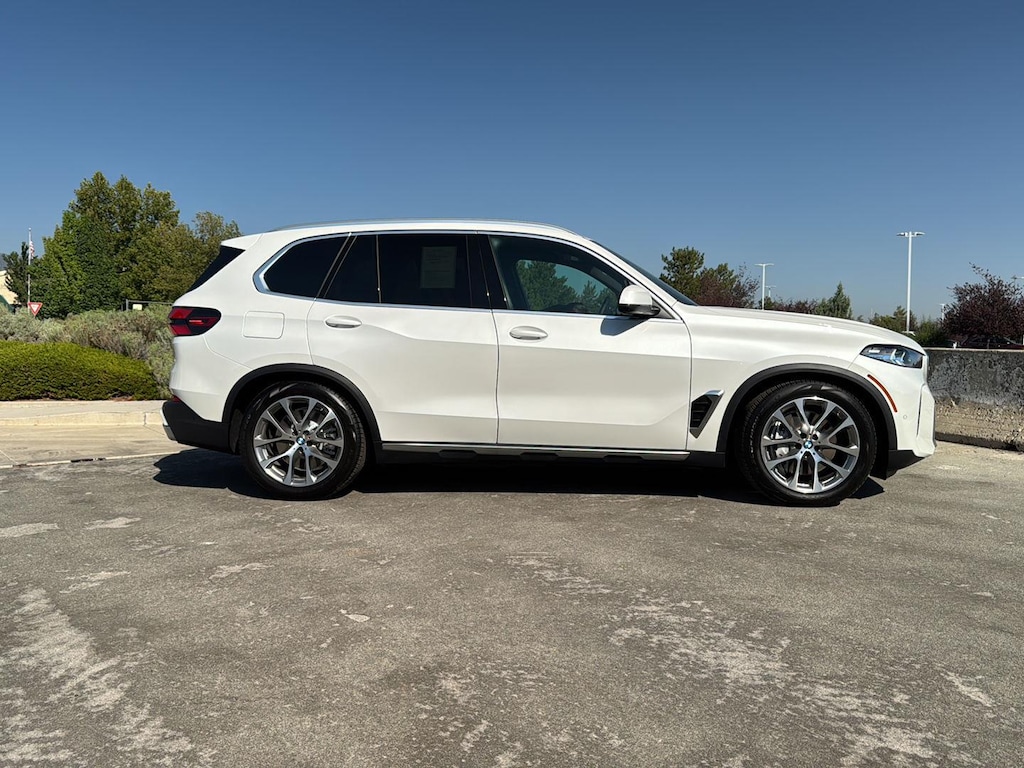 Used 2026 BMW X5 xDrive50e Sports Activity Vehicle