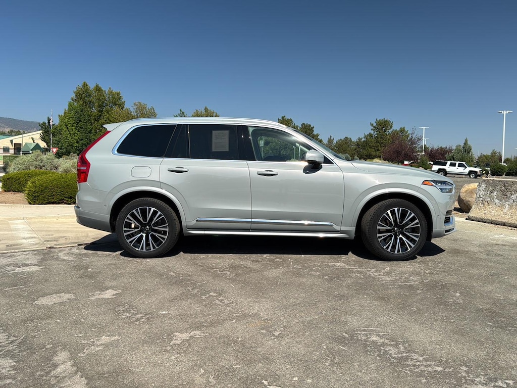 Used 2025 Volvo XC90 Plug-In Hybrid Plus SUV