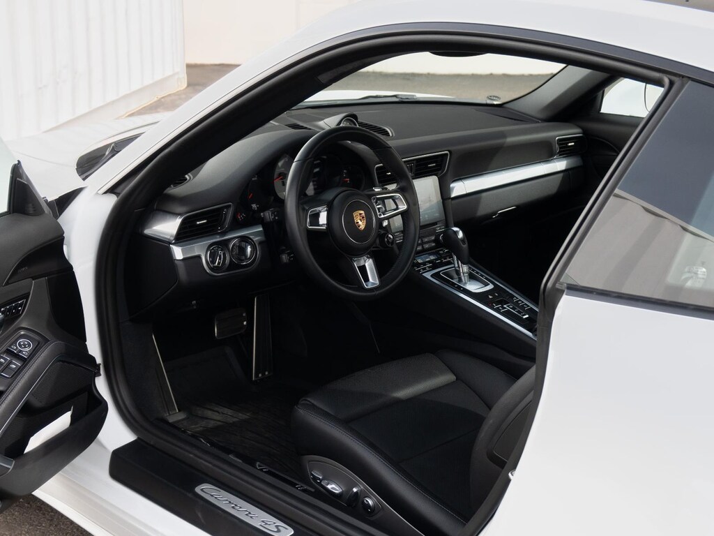 Used 2017 Porsche 911 Carrera 4S Coupe