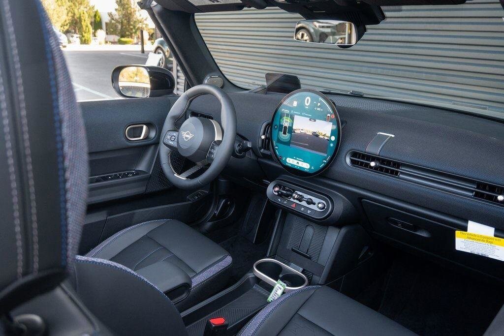 2025 MINI Convertible S - Photo 22