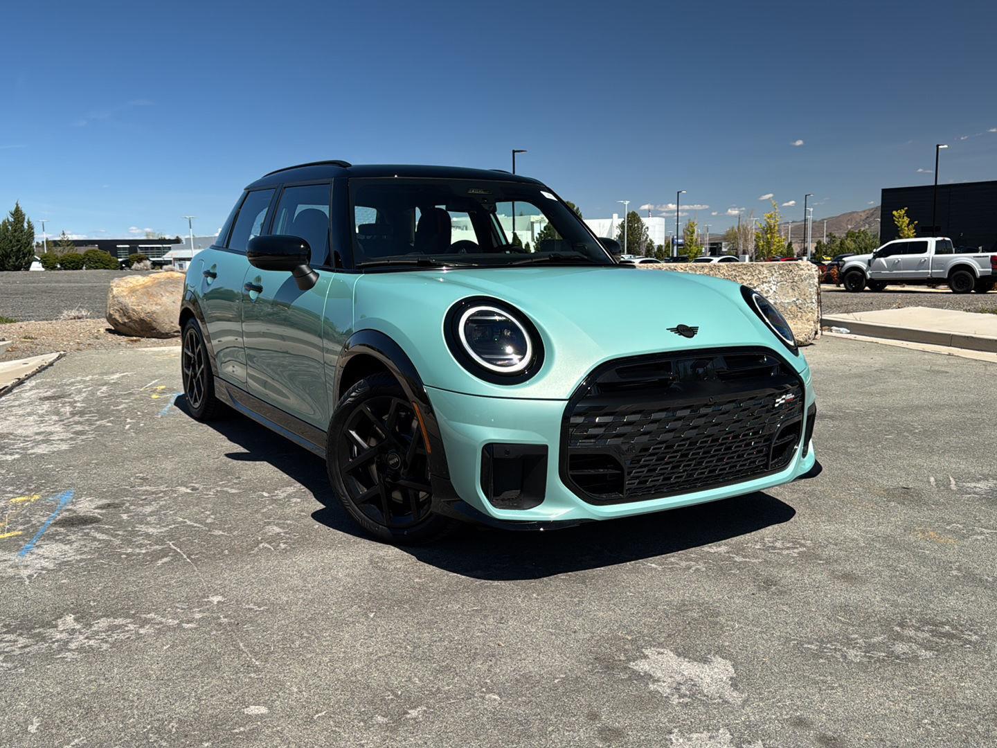 2026 MINI Hardtop Cooper S's photo