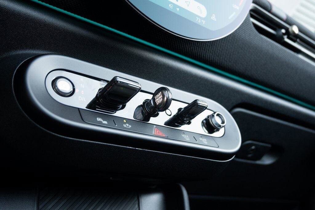 2025 MINI Convertible S - Photo 19