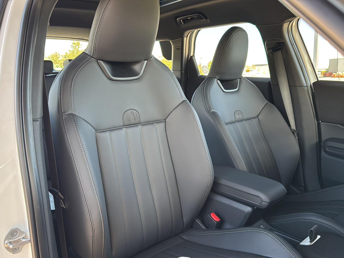 2026 MINI Countryman S - Photo 14