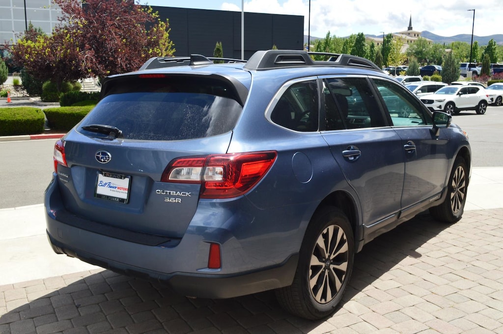 Used 2017 Subaru Outback Limited SUV