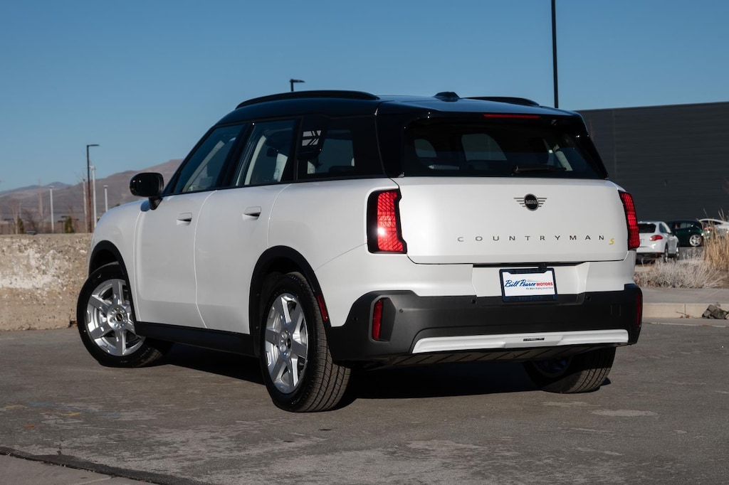 New 2025 MINI Countryman SE SUV