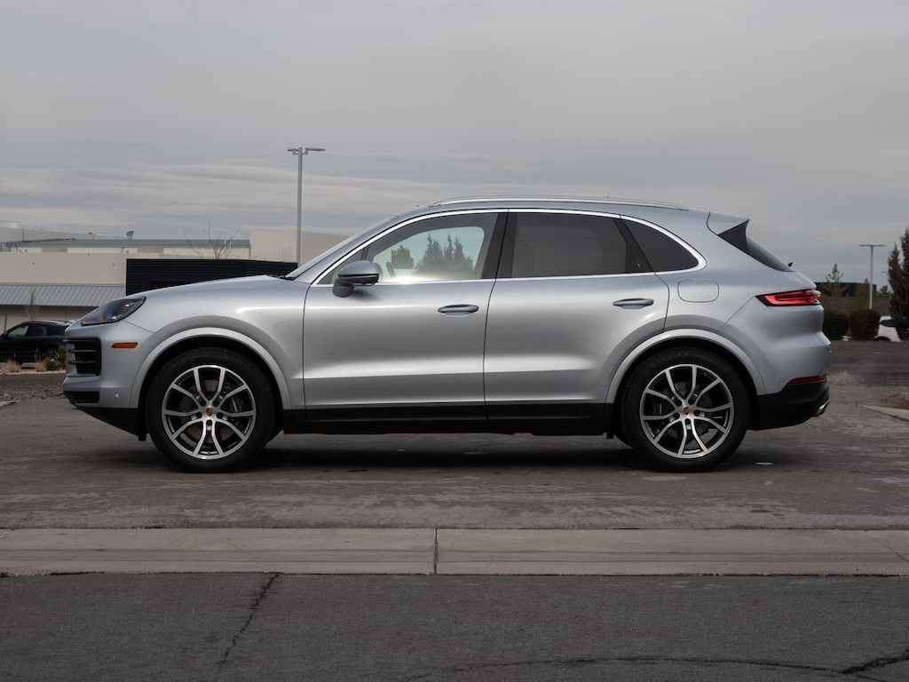 Used 2024 Porsche Cayenne AWD SUV