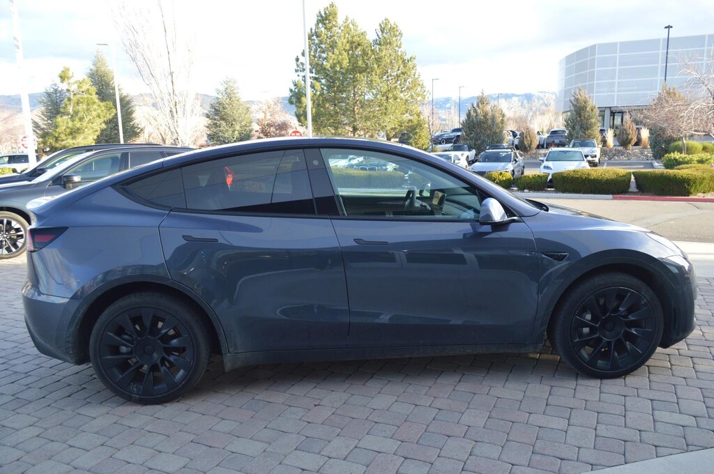 Used 2023 Tesla Model Y Long Range SUV
