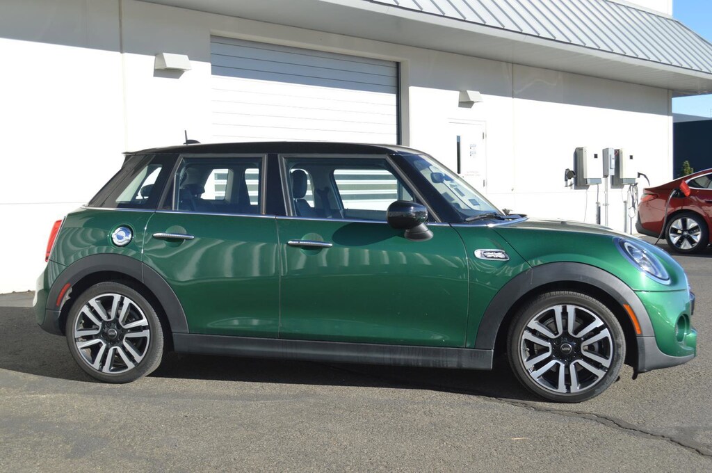 Used 2020 MINI Hardtop 4 Door Cooper S Hatchback