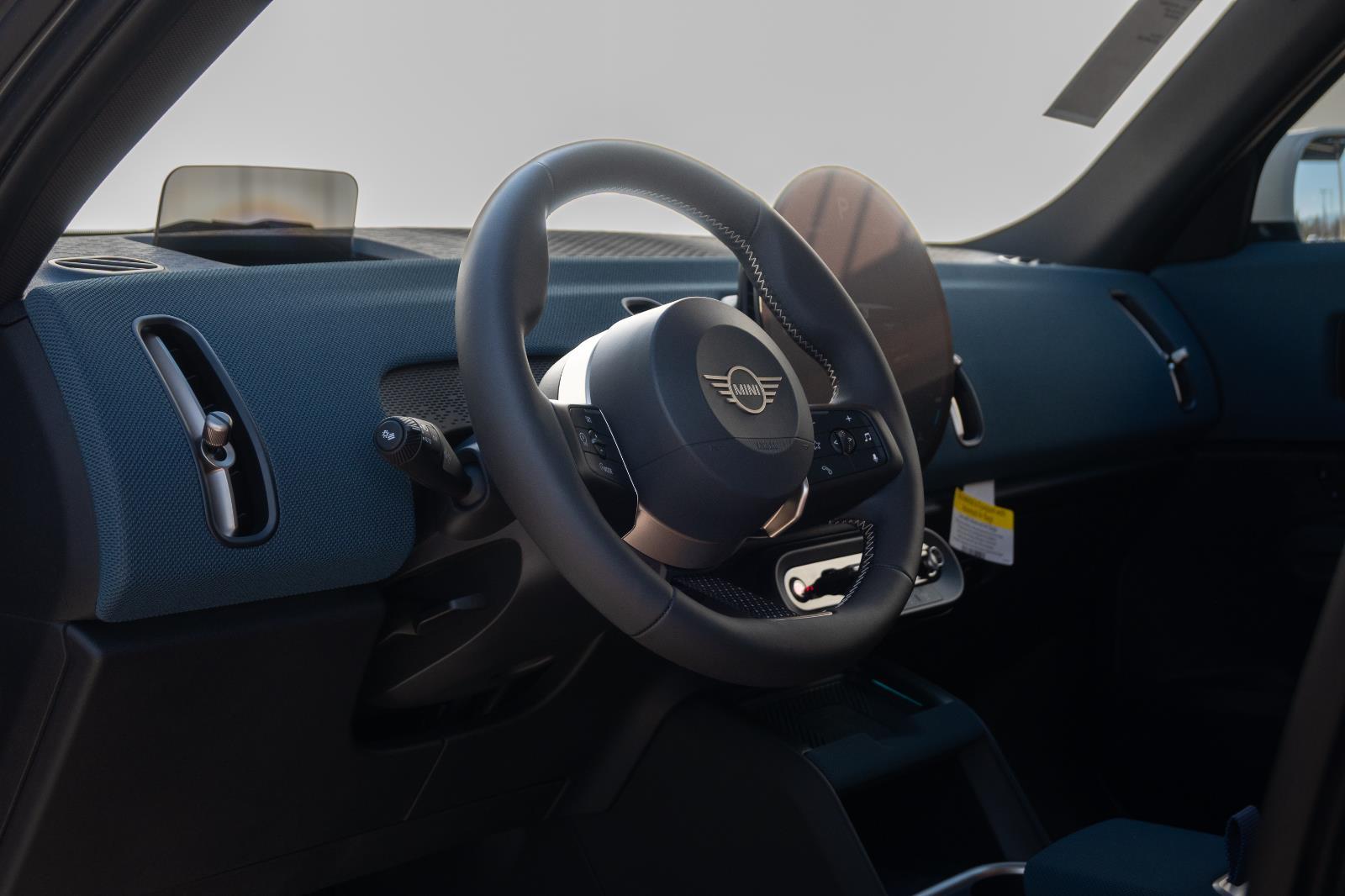 2026 Mini Countryman ALL4 Signature photo 4