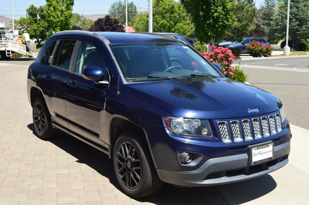Used 2016 Jeep Compass Latitude SUV