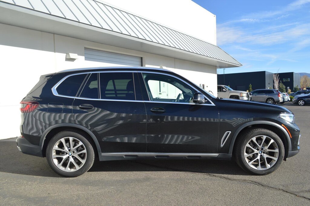 Used 2021 BMW X5 xDrive40i SUV