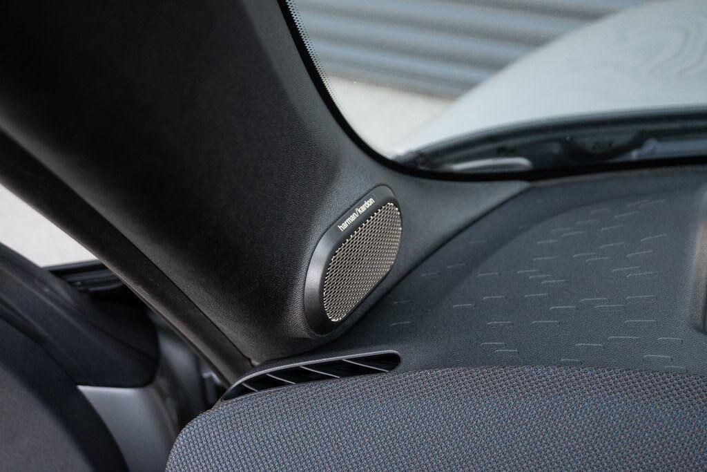 2025 MINI Convertible S - Photo 24