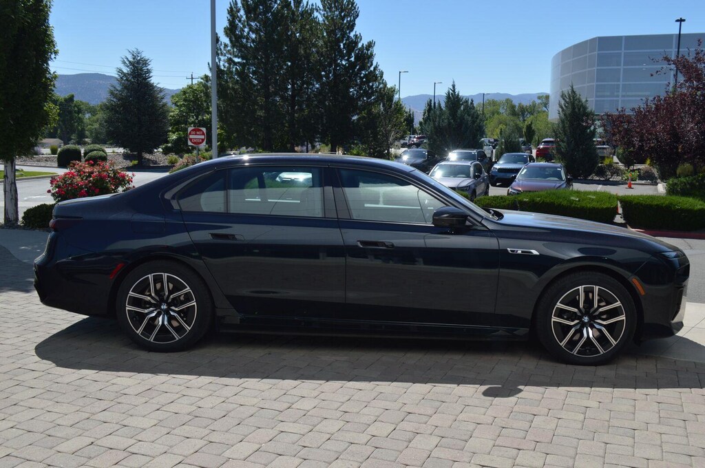 Used 2024 BMW i7 M70 Sedan