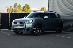 2025 MINI Countryman Signature Plus SUV