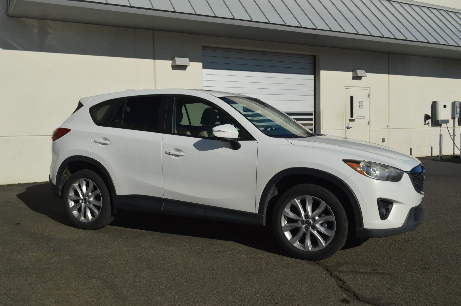 2015 Mazda CX-5 Grand Touring photo 4