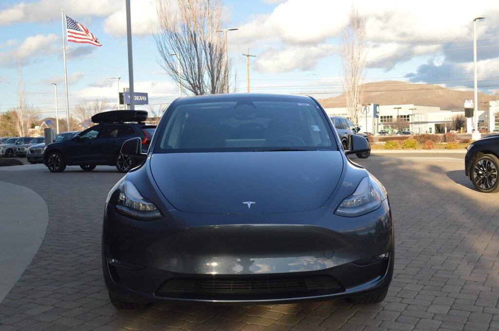 Used 2023 Tesla Model Y Long Range SUV
