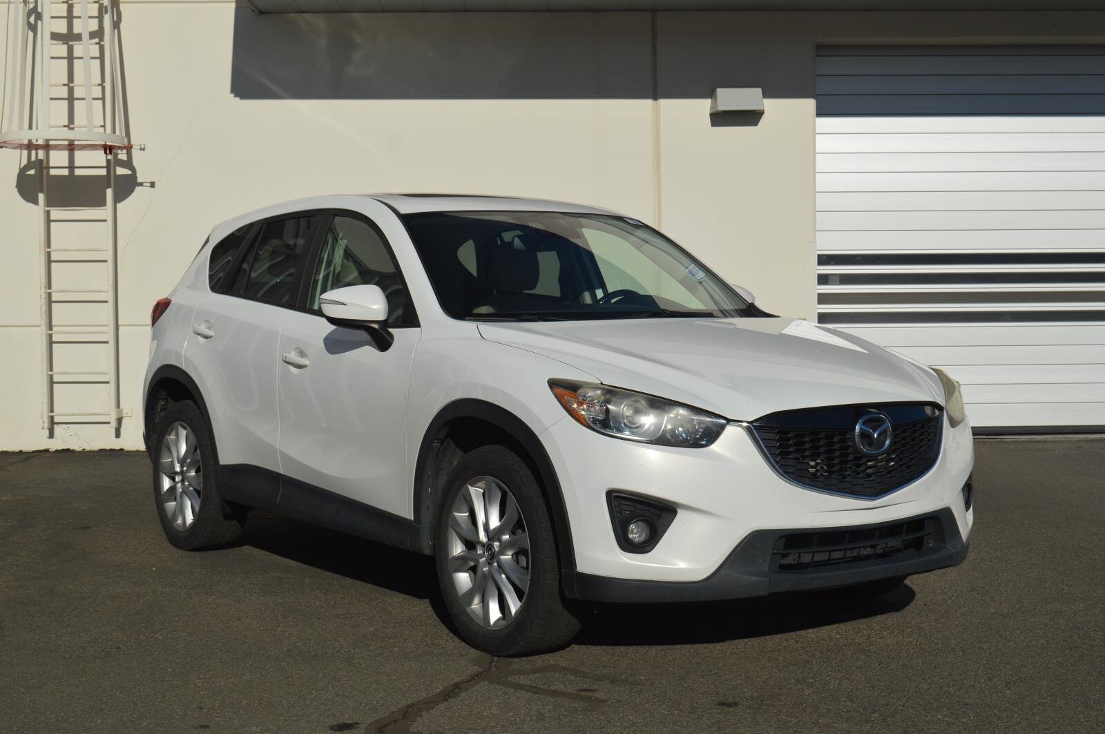 2015 Mazda CX-5 Grand Touring photo 3
