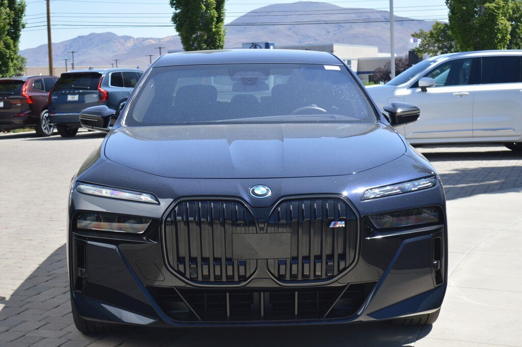 Used 2024 BMW i7 M70 Sedan