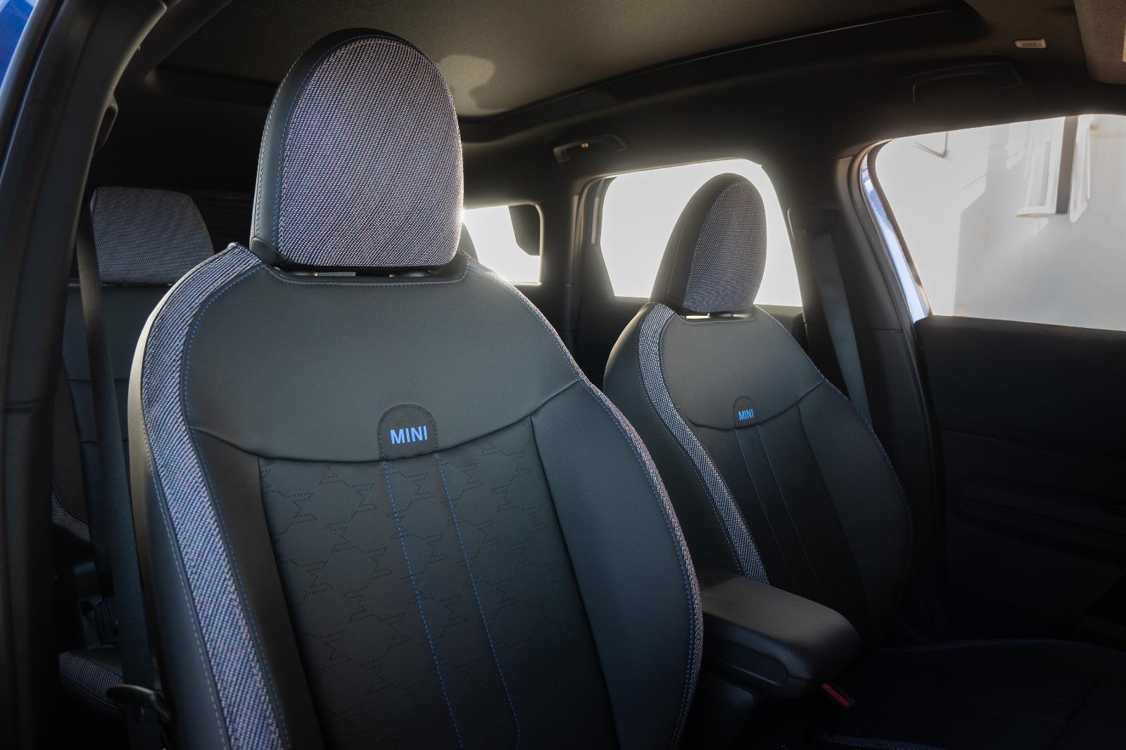 2026 MINI Countryman S - Photo 13