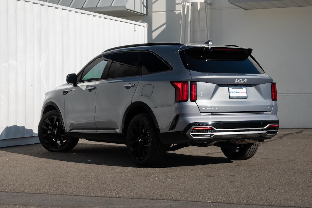 Used 2023 Kia Sorento SX Prestige SUV