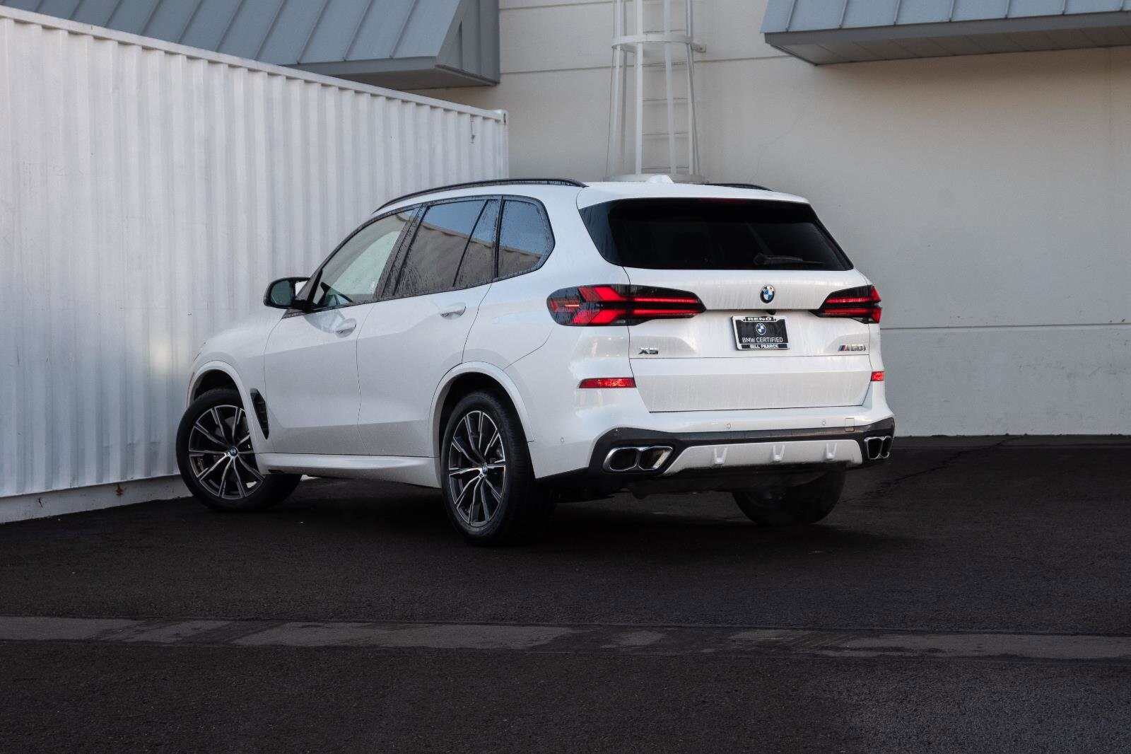 2025 Bmw X5 M60i photo 3