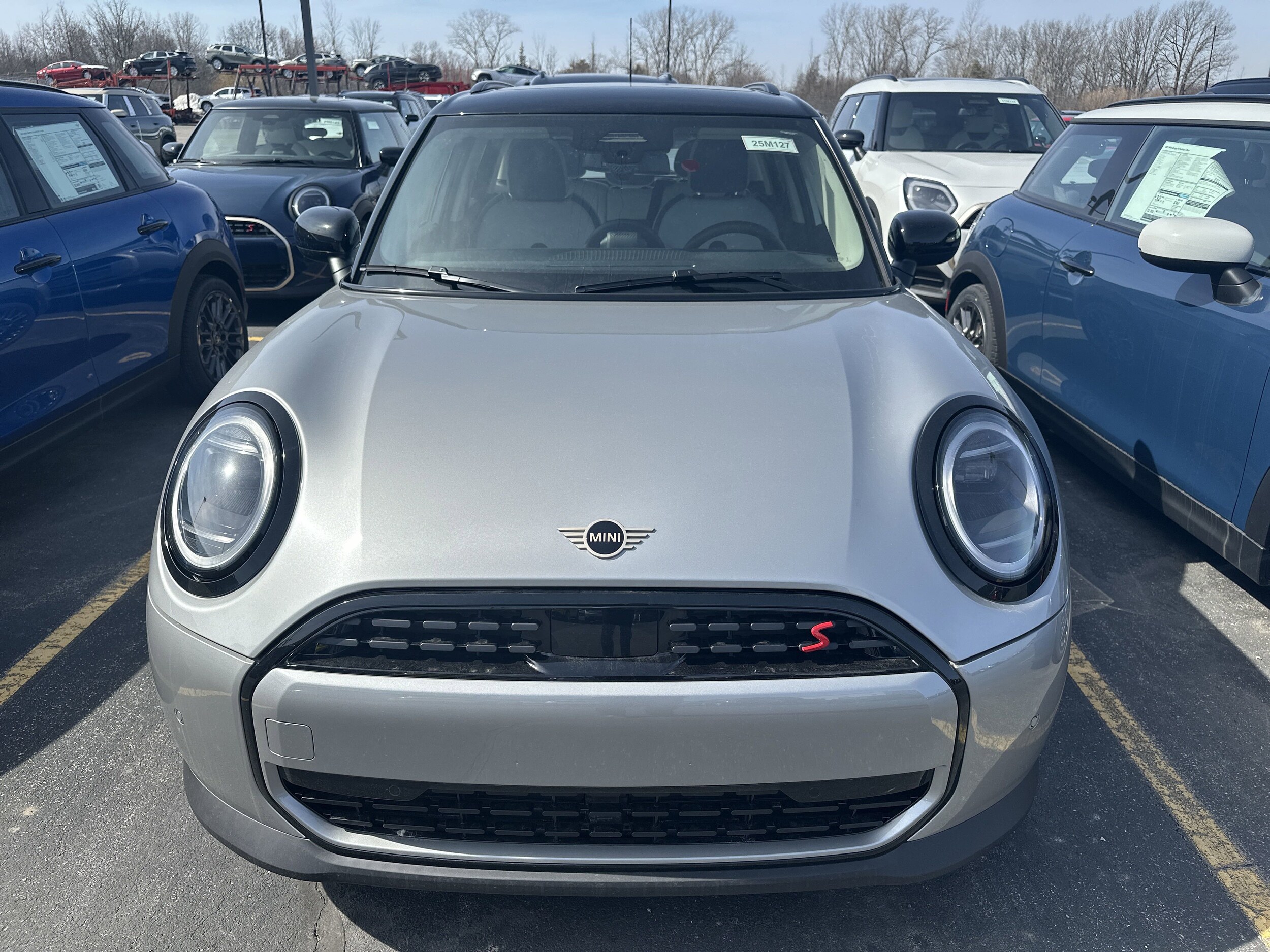 2025 Mini Cooper 4 Door Hardtop S photo 2
