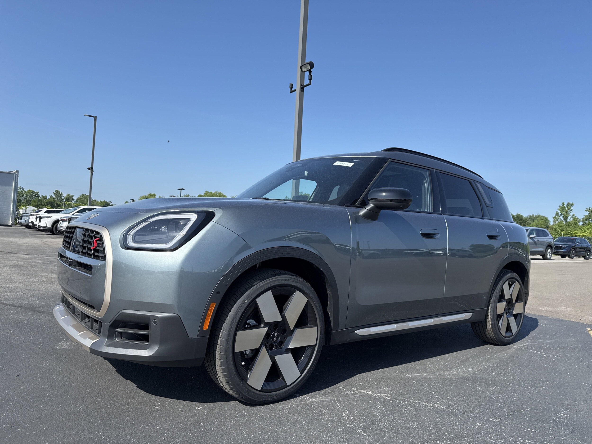 2025 Mini Countryman S ALL4 Iconic photo 3