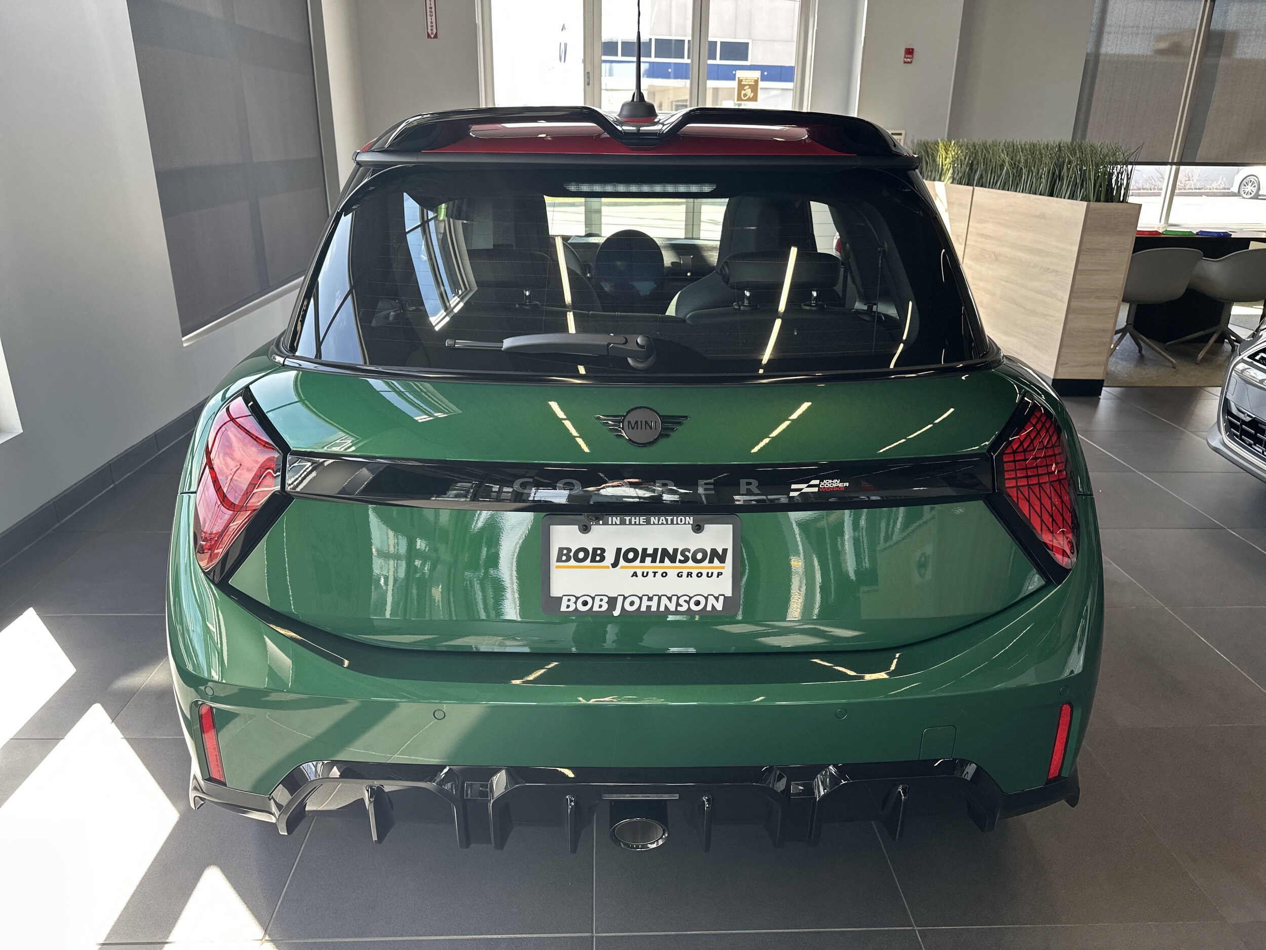2025 Mini Cooper 2 Door Hardtop Signature photo 4