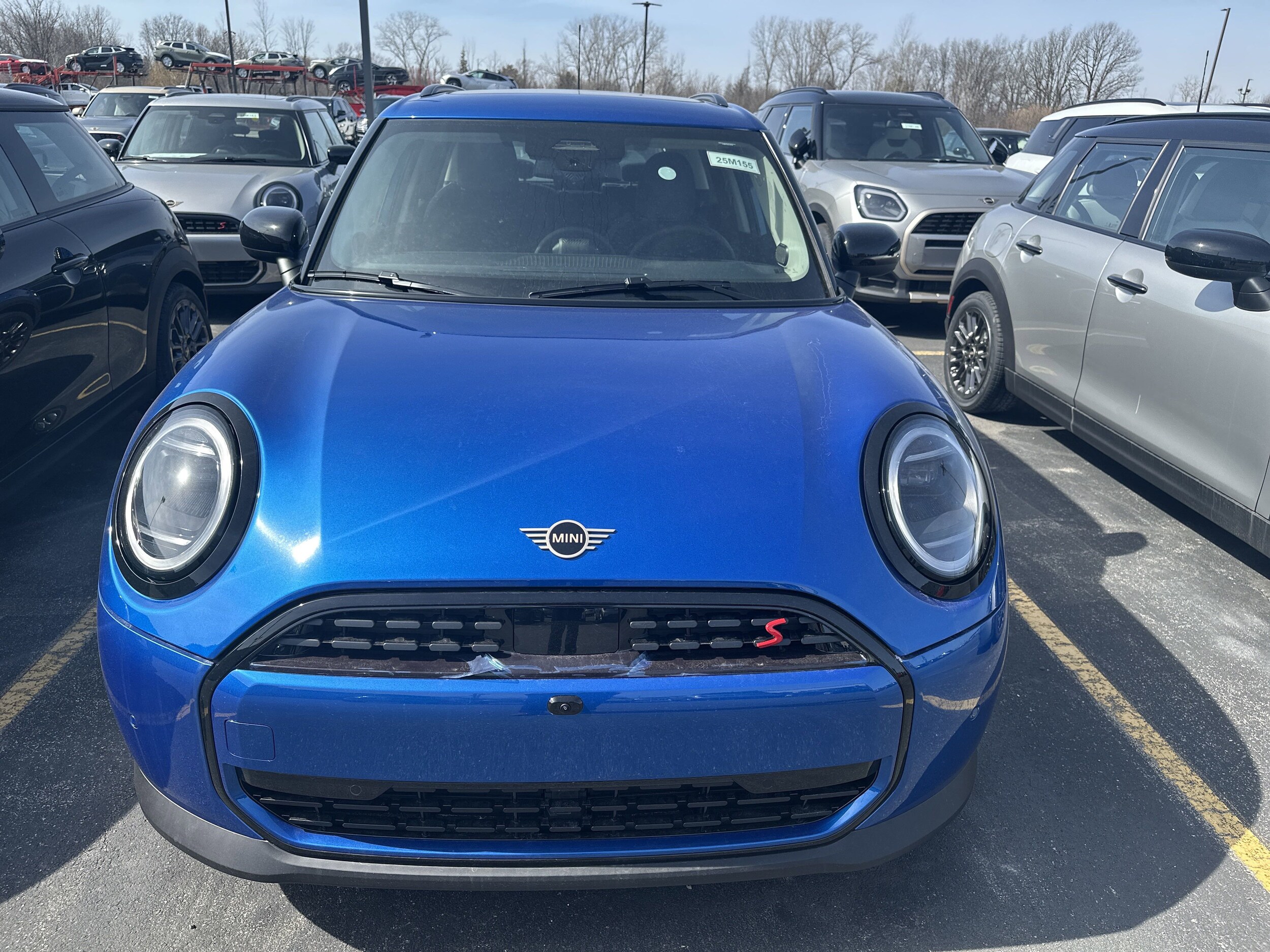 2025 Mini Cooper 4 Door Hardtop S photo 2
