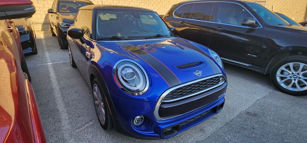 2020 Mini Cooper 2 Door Hardtop S photo 2