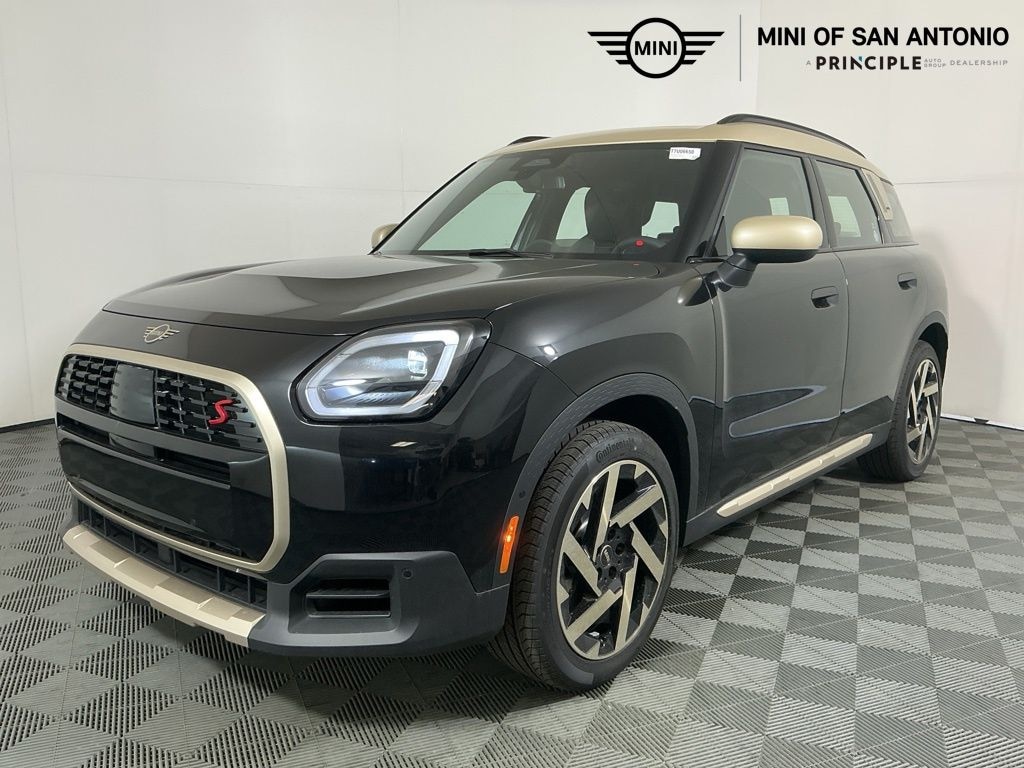 New 2026 MINI Countryman Signature Plus SUV
