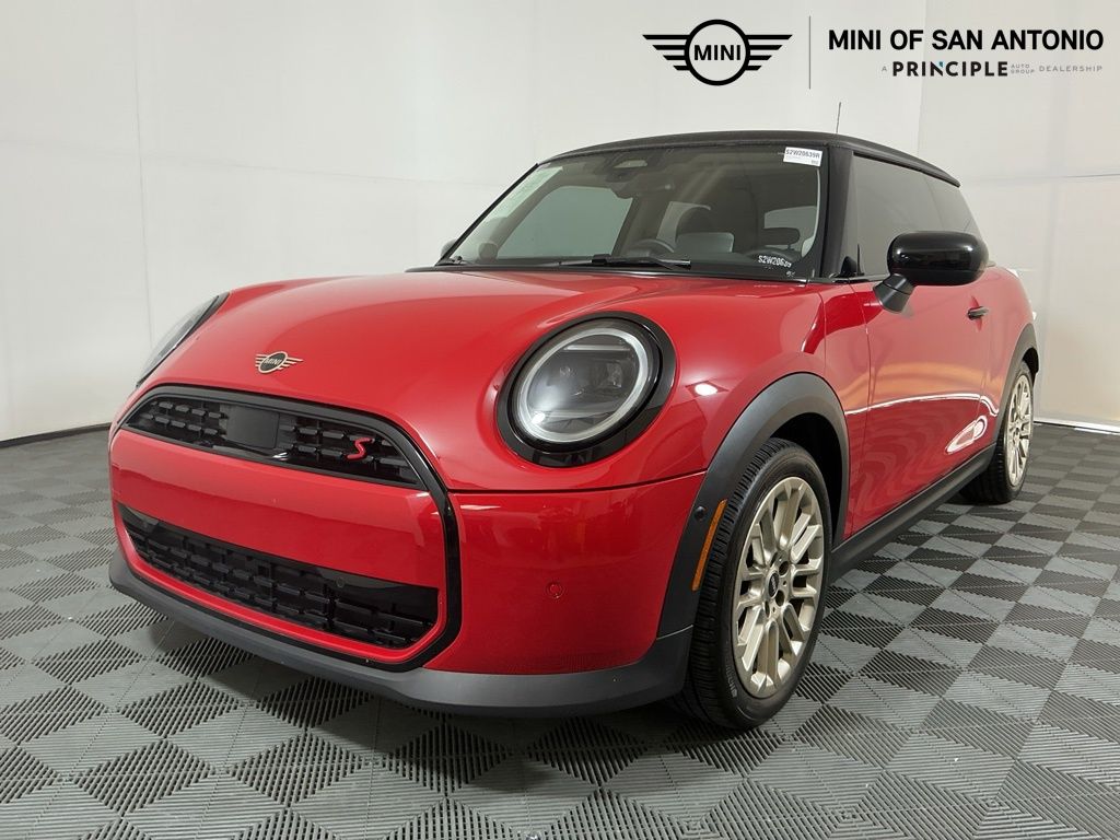 2025 MINI Hardtop 2 Door S's photo