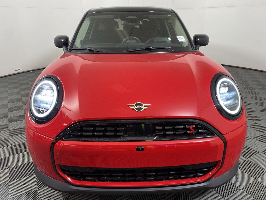 2025 Mini Cooper S Iconic photo 2