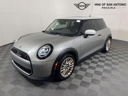 2025 MINI Cooper S Signature Plus Hatchback