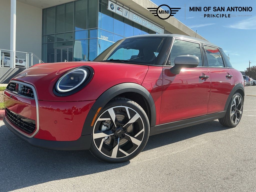 2026 MINI Hardtop 4 Door S's photo