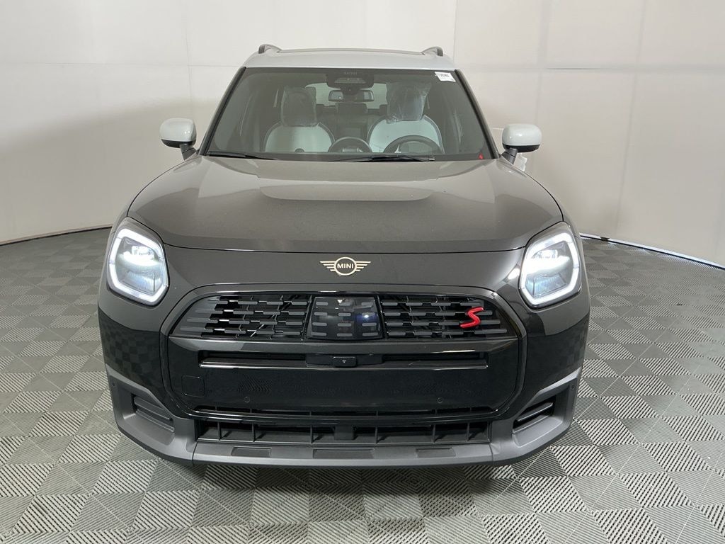 New 2026 MINI Countryman Iconic SUV