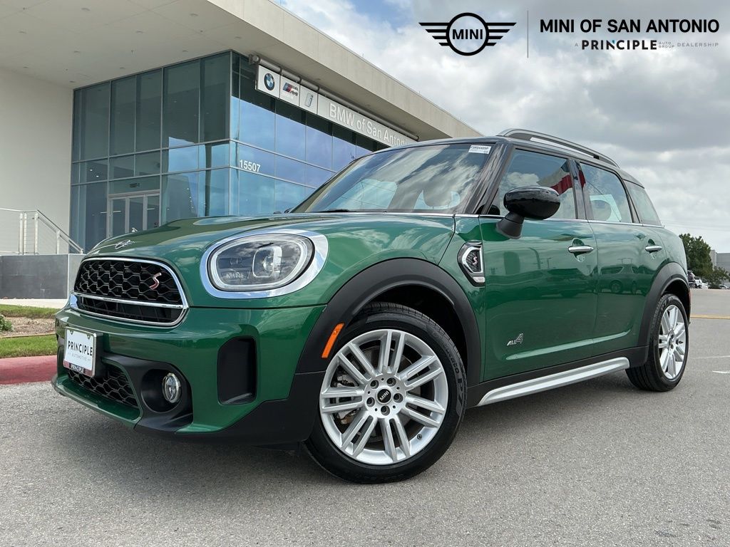 2023 MINI Countryman S ALL4's photo