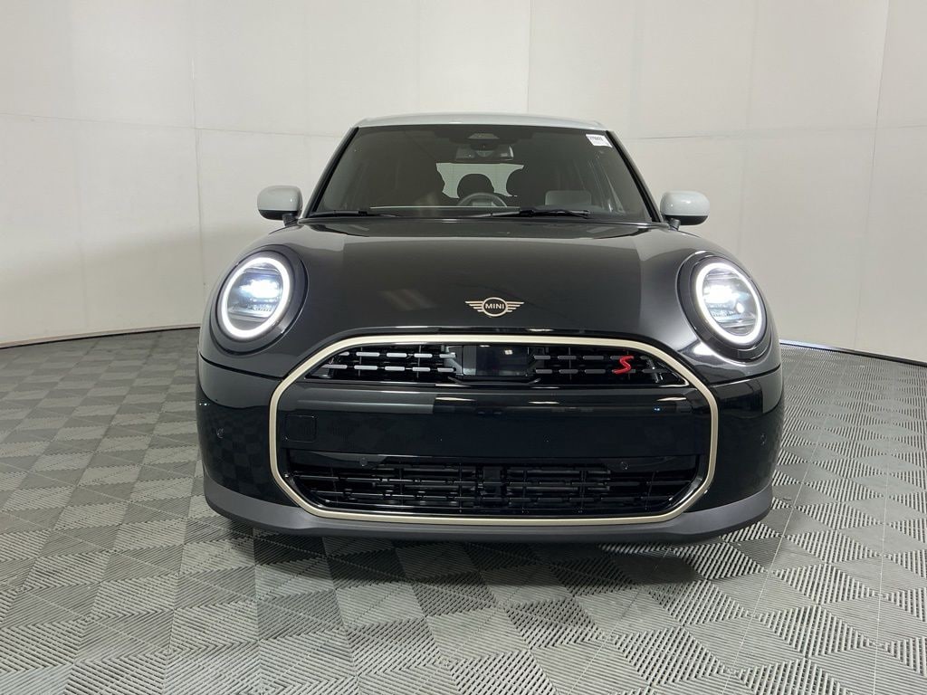 New 2026 MINI 4 Door Signature Plus Hatchback